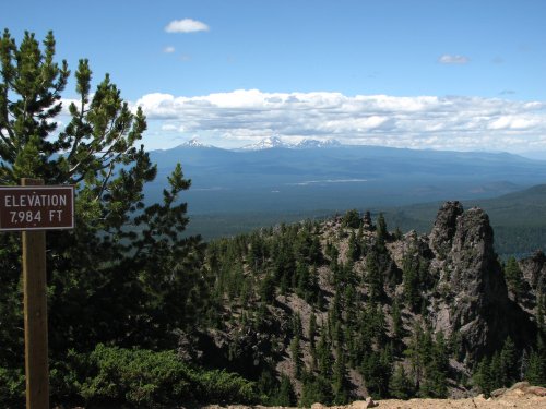 The view from Paulina Peak, looking west
